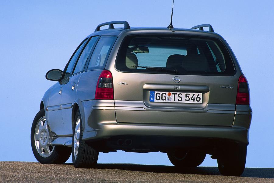  Opel Vectra Caravan (B) 1999 года  (фото 26 из 33)